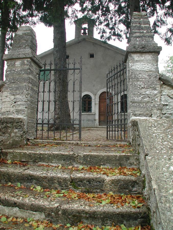 Albergo Alpino Da Tullio Avio Exterior photo
